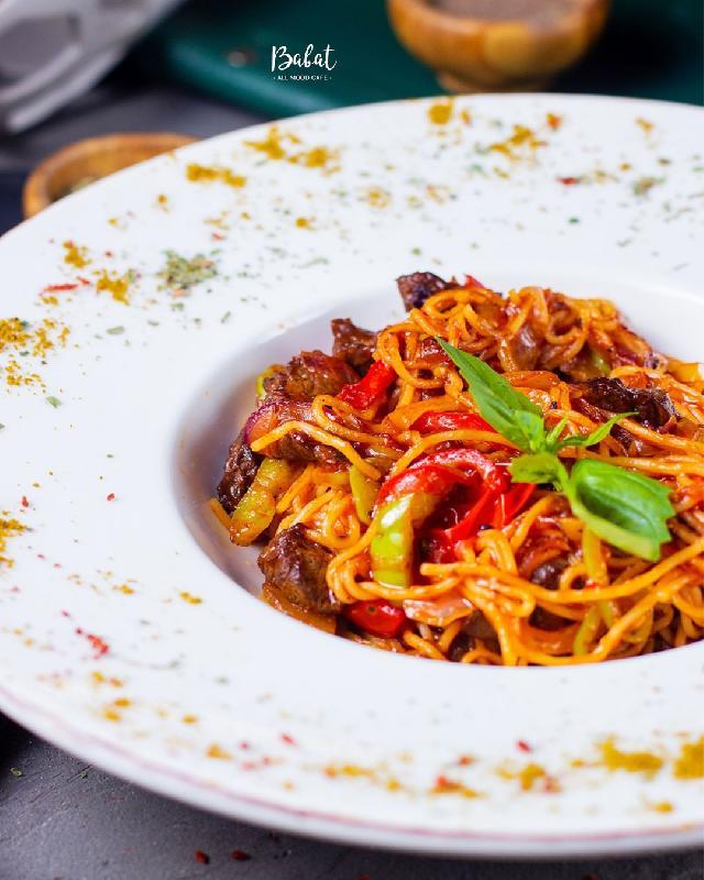 Köftəli Spagetti
