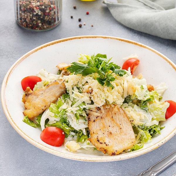 Sezar Salatı		