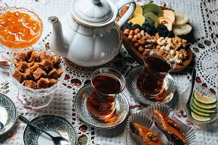 Çay Dəstgahı 