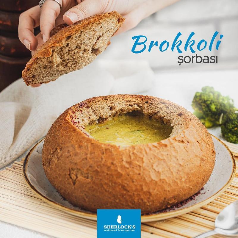 Brokkoli Şorbası Çörəkdə