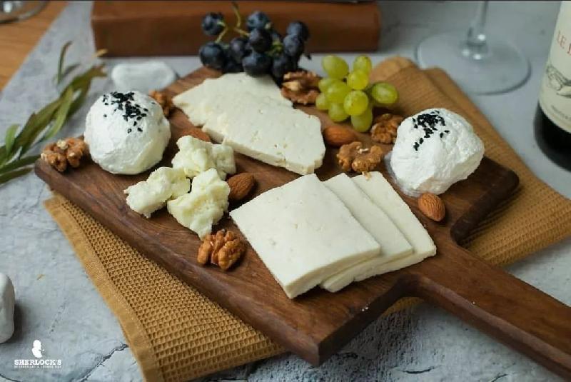 Assorti Pendirlər