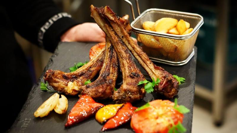 Quzu Antrikotundan Kabab