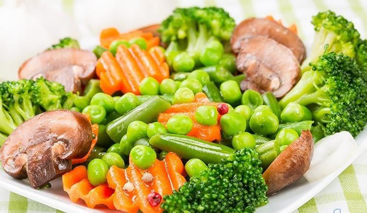 Steamed vegetables 