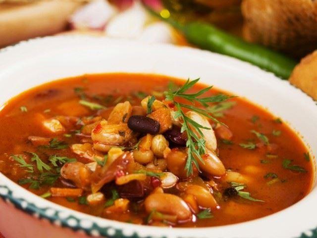Ətli Lobya Şorbası 