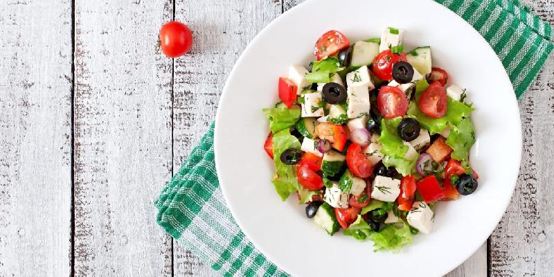 Mövsüm Salatı 