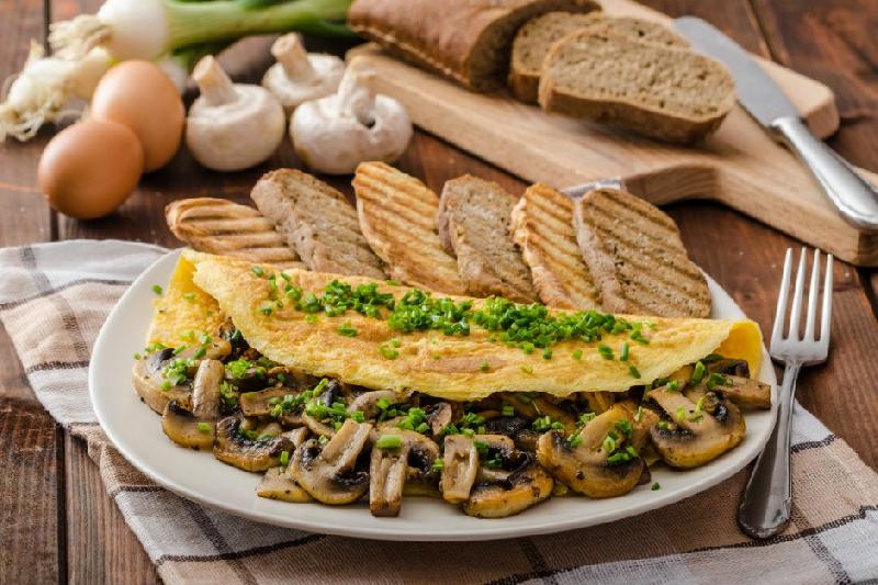 Mantarlı omlet 