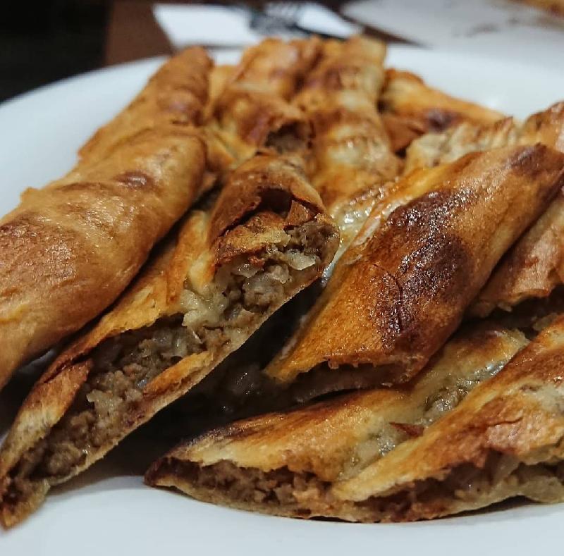 Kapalı Kıymalı Pide