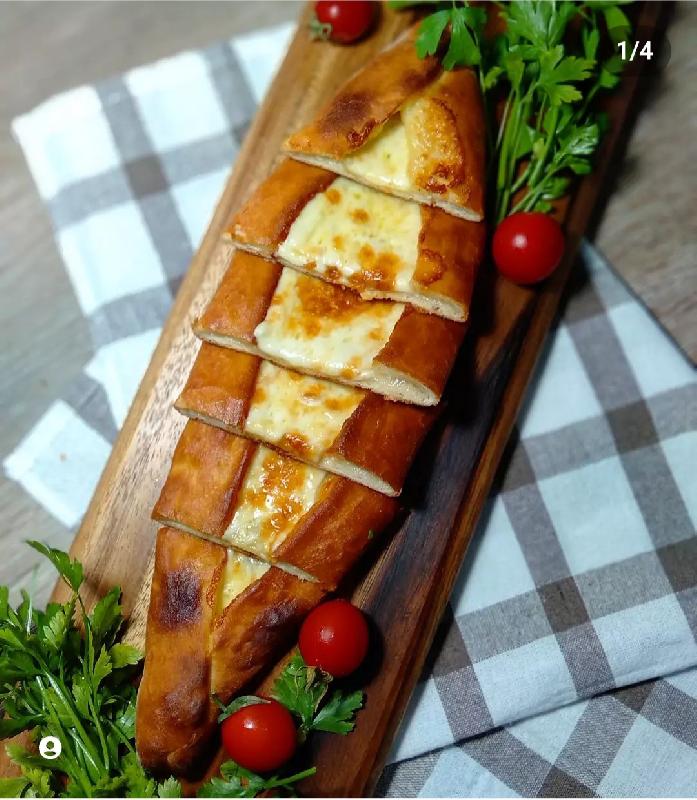 Kaşarlı Pide