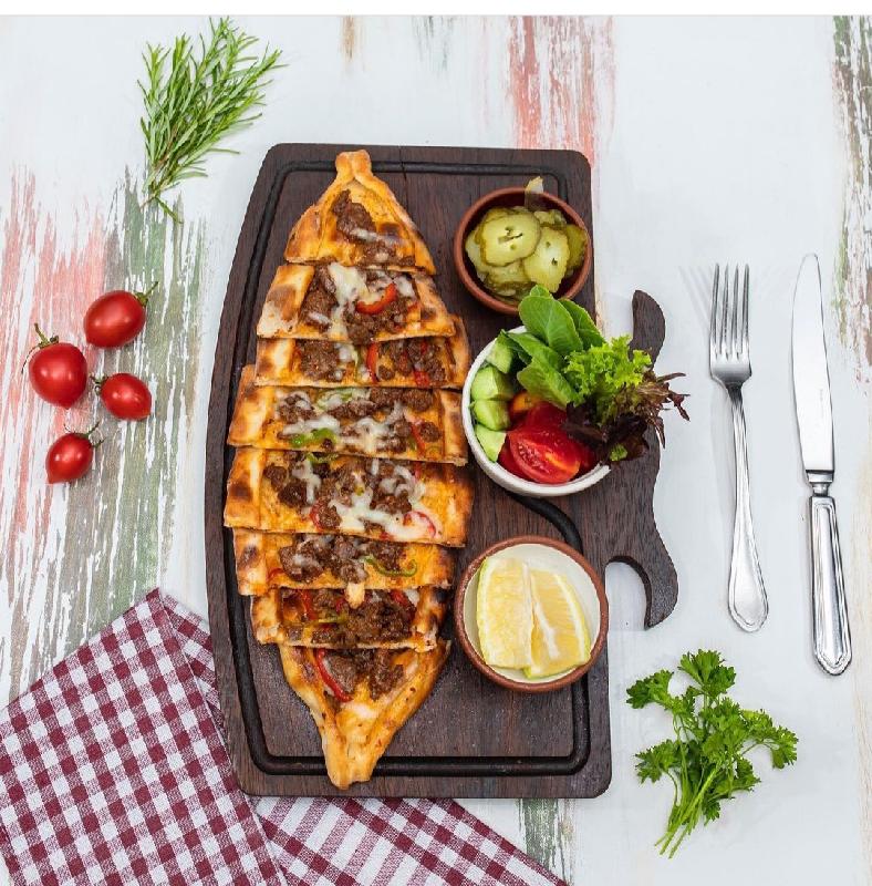 Kuşbaşılı Pide