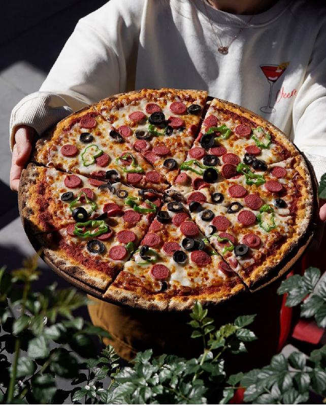 Sosisli Pizza