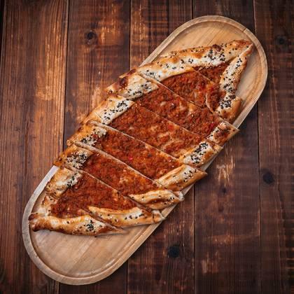 Kıymalı pide