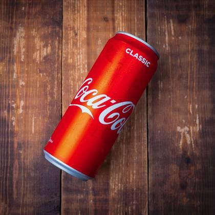 Cola