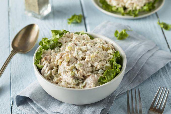 Yaşıl Alma ilə Toyuq Salat