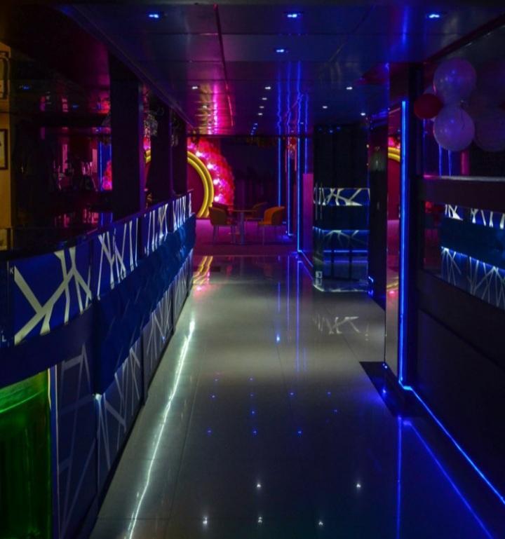 Interior view 3