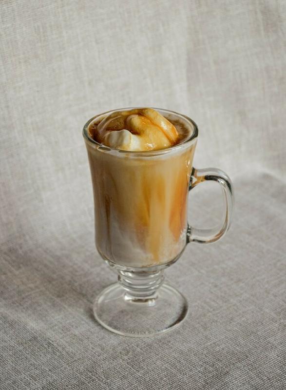 Coffee glace