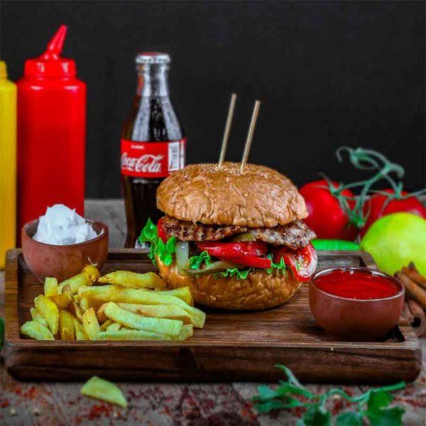 Toyuq hamburger menyu
