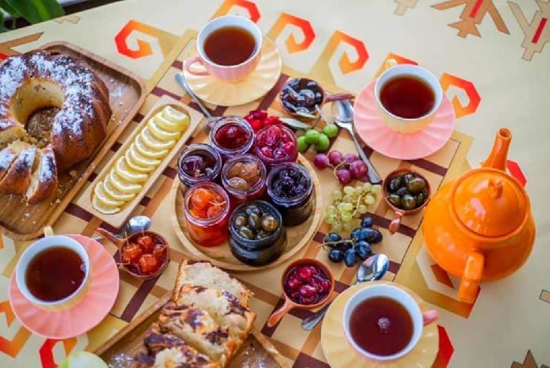 Çay dəstgahı