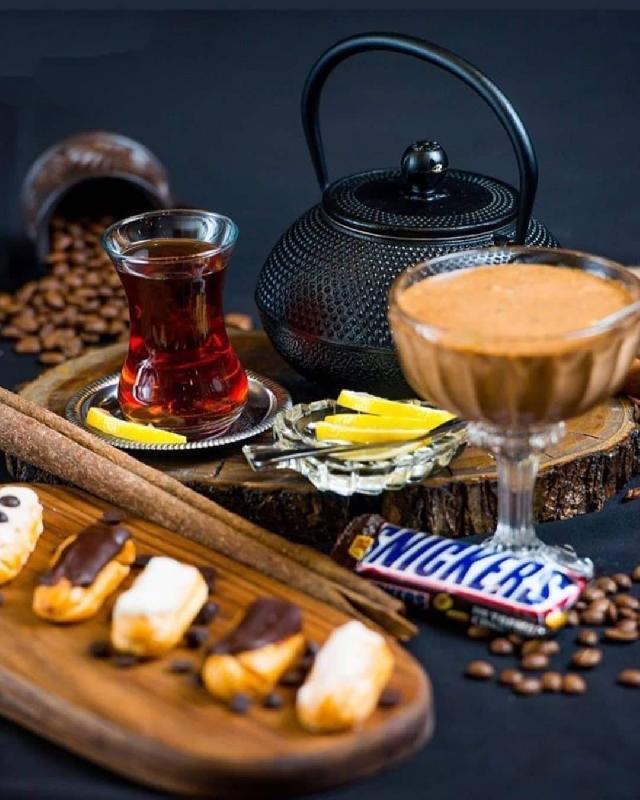 Çay snikers ilə