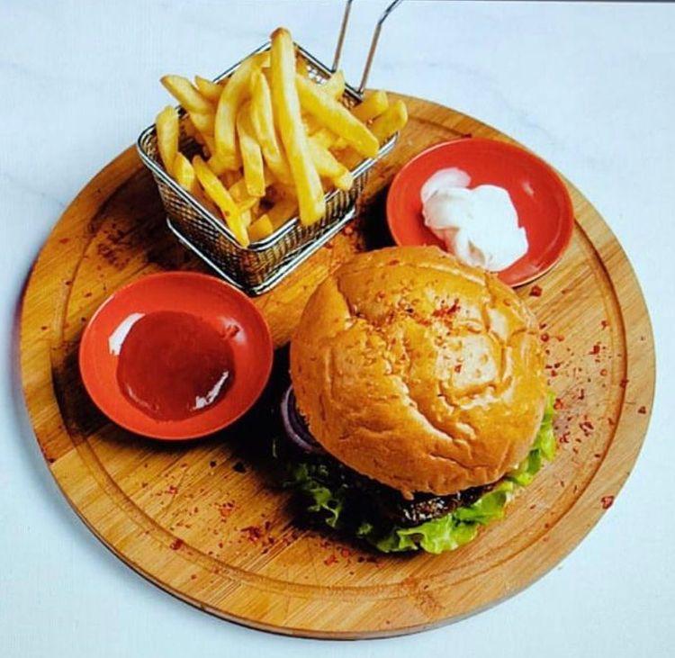 Hamburger, kartof free+çöplü sok