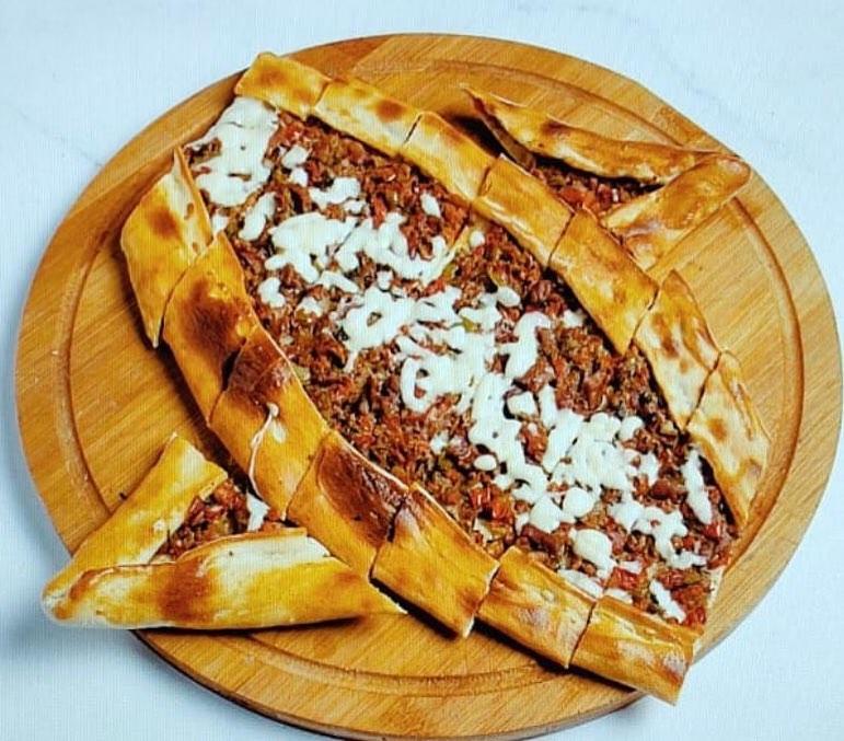 Kuşbaşılı pide
