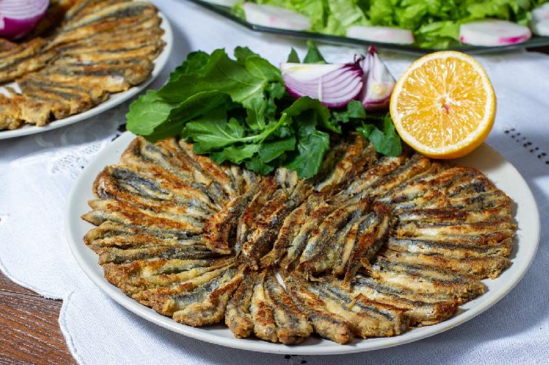 Hamsi tava ve günün balıkları