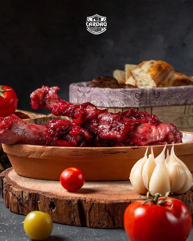 Quzu maçası turşulu