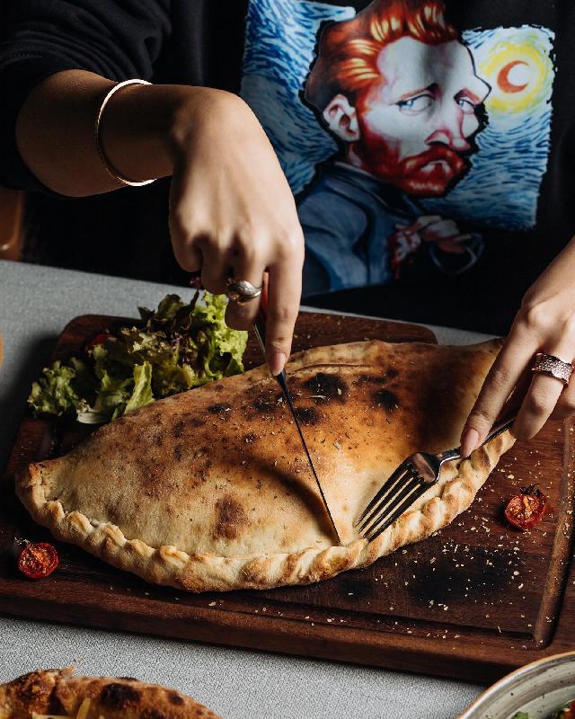Calzone with tuna