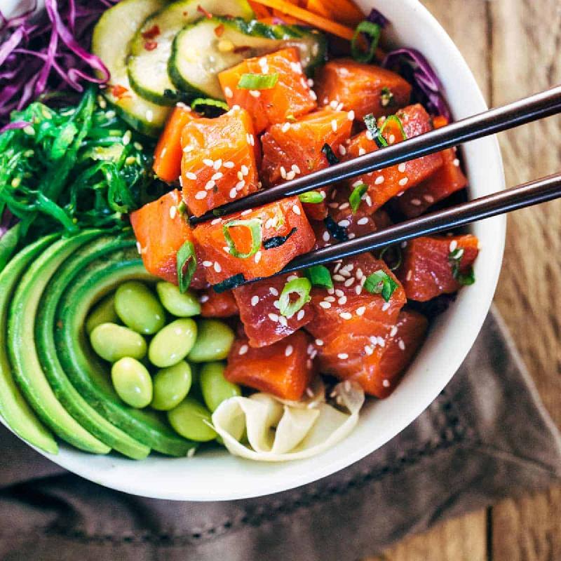 Salmon poke bowl
