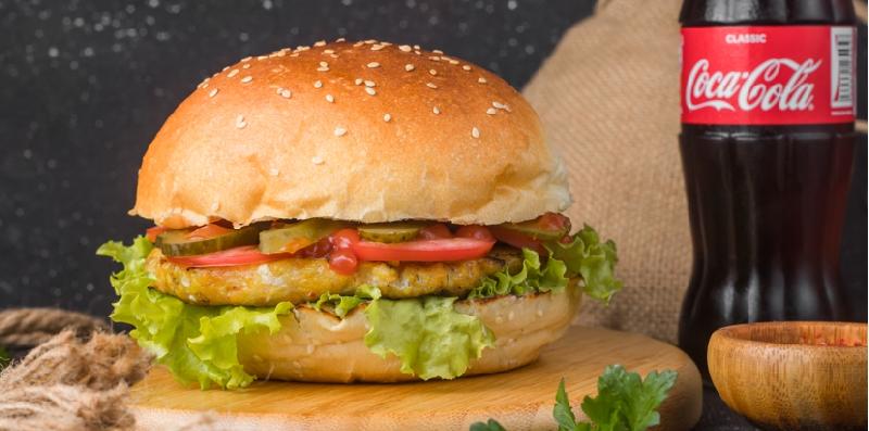 Burger toyuq 