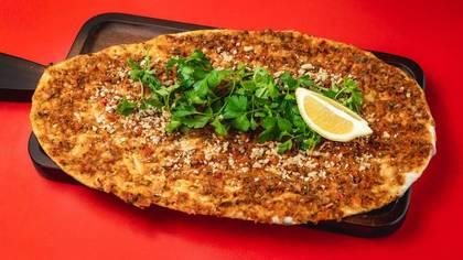 Qozlu Lahmacun
