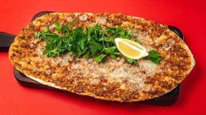 Pendirli Lahmacun 