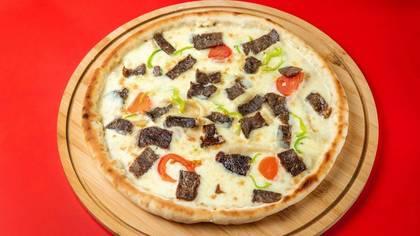 Dönərli Pizza