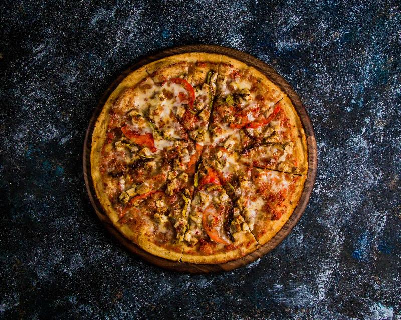 Toyuqlu pizza 