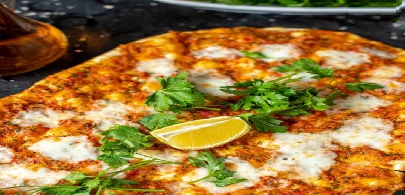 Lahmacun Peynirli