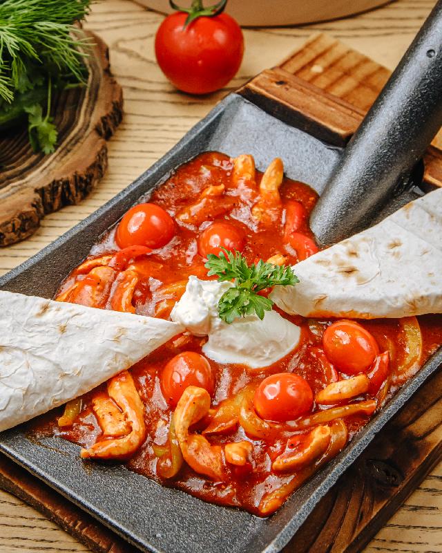 Toyuq Faxitos