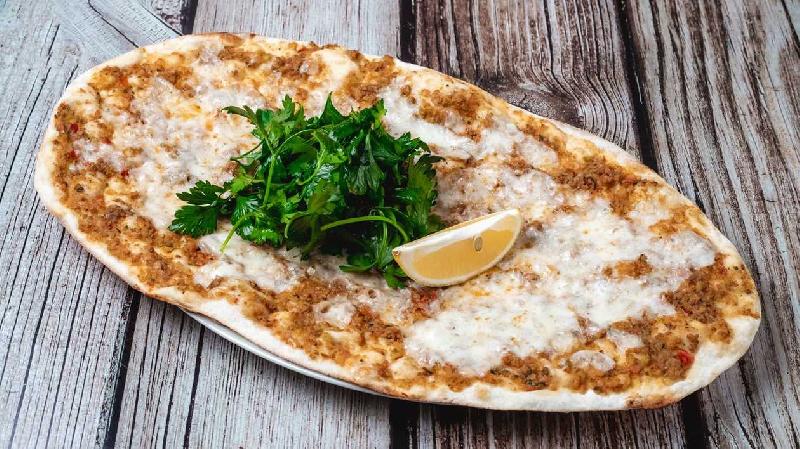 Pendirli Lahmacun