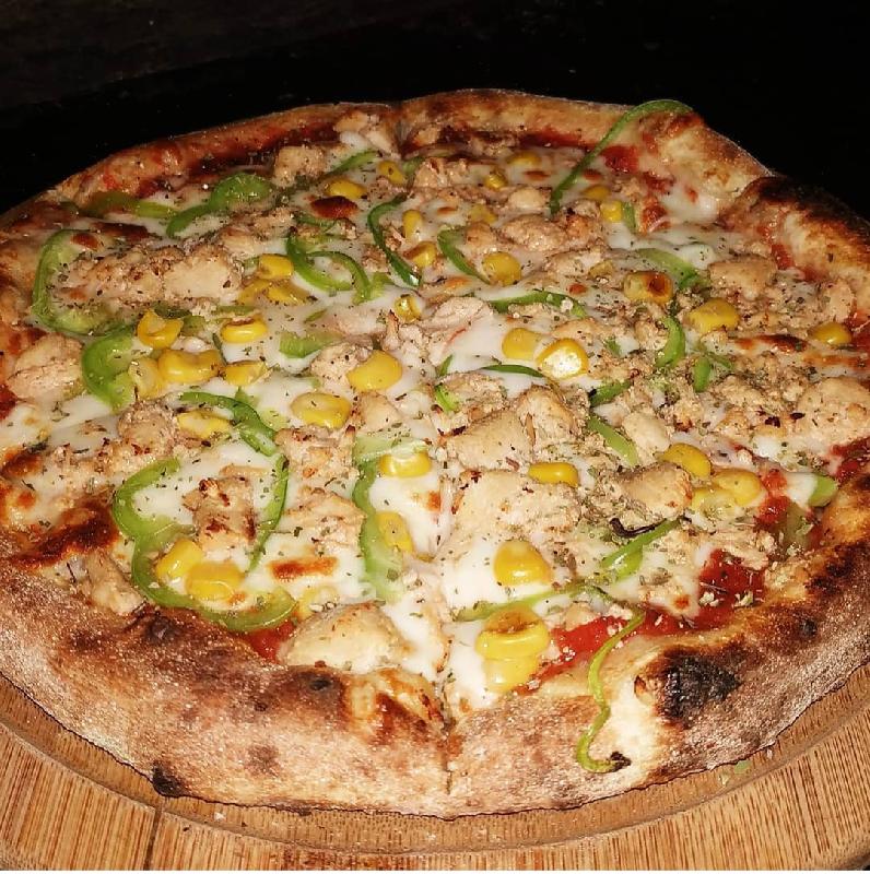 Toyuqlu Pizza