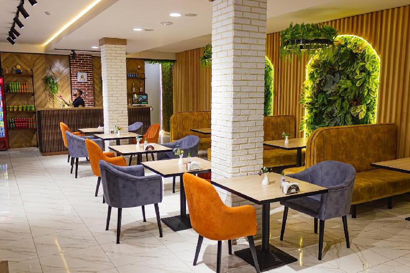 Interior view 4