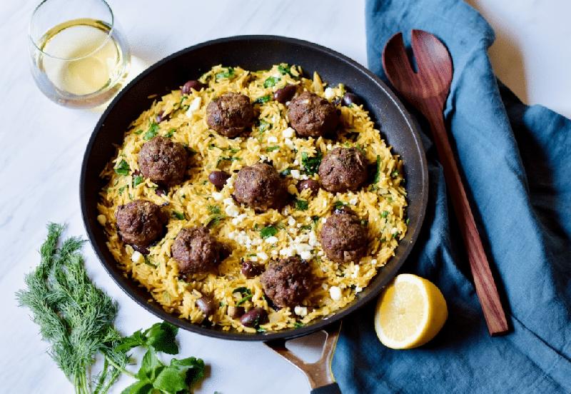Plov üstü ət köftə 