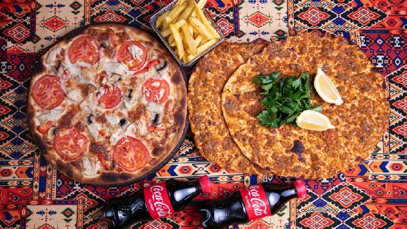 Pizza &... Lahmacun Set