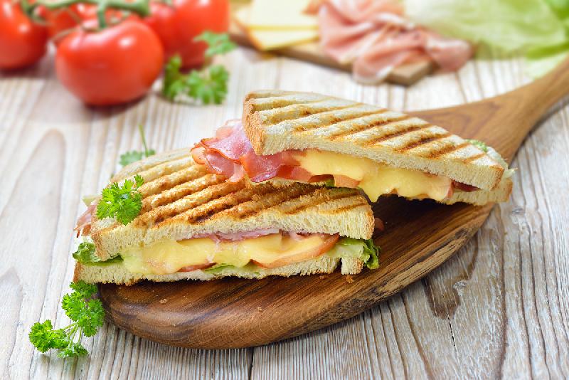 Qarışıq tost