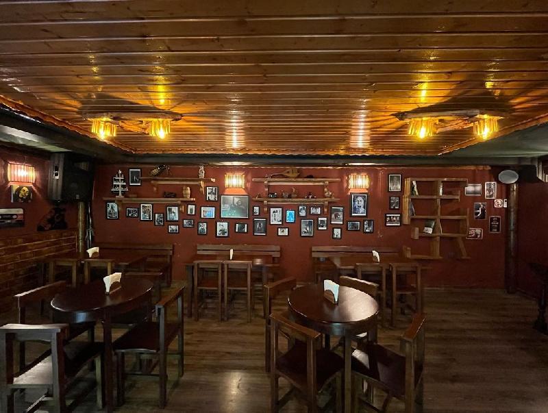 Interior view 8