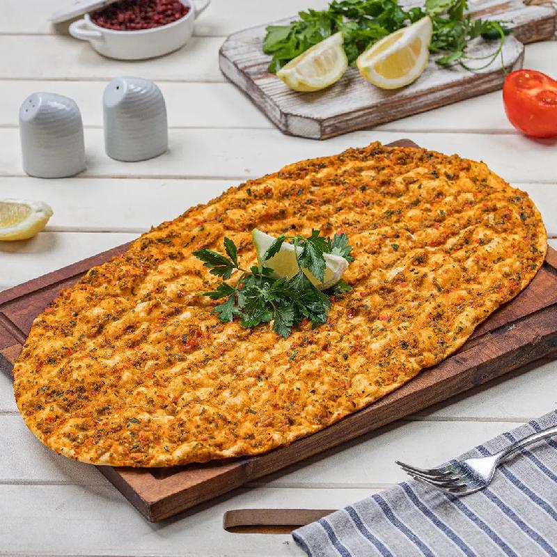 Sadə lahmacun 