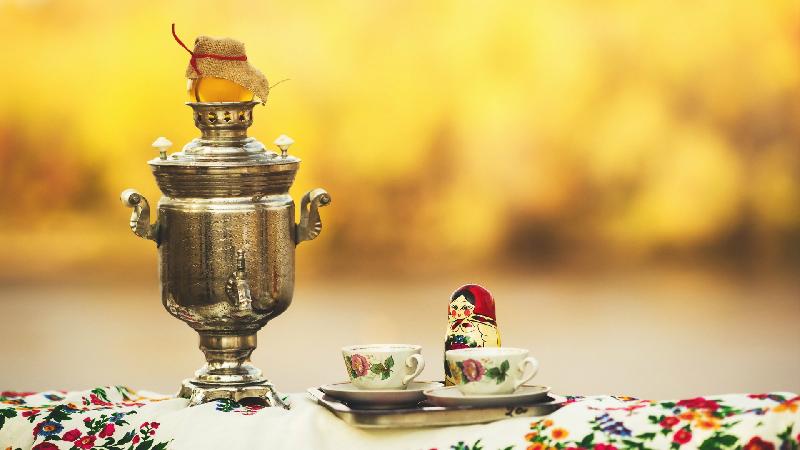 Samovar çayı 