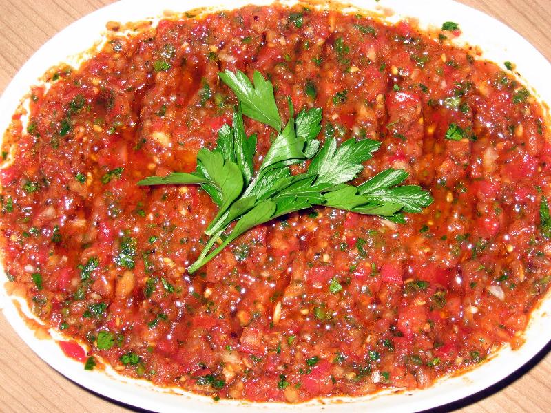 Acılı əzmə