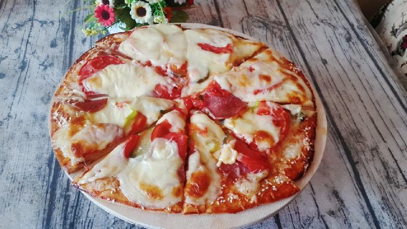 Pizza pendirli
