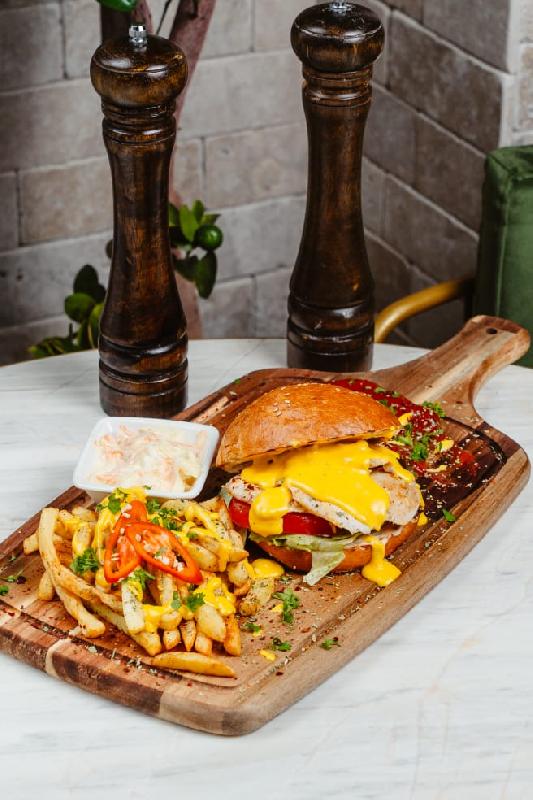 Çıtır/Izgara Tavuk Burger (221 gr.)