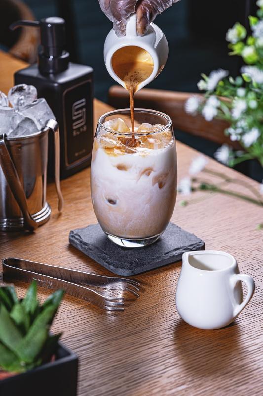 Iced Spanish Latte