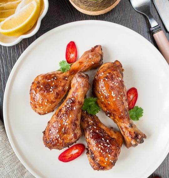 Qızardılmış Toyuq Barekü Sousunda