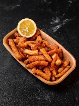 Qızardılmış saçaqlı pendir